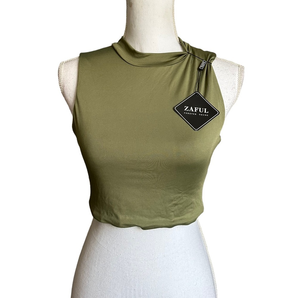 Zaful Ribbed Mock Crop Top Size Medium